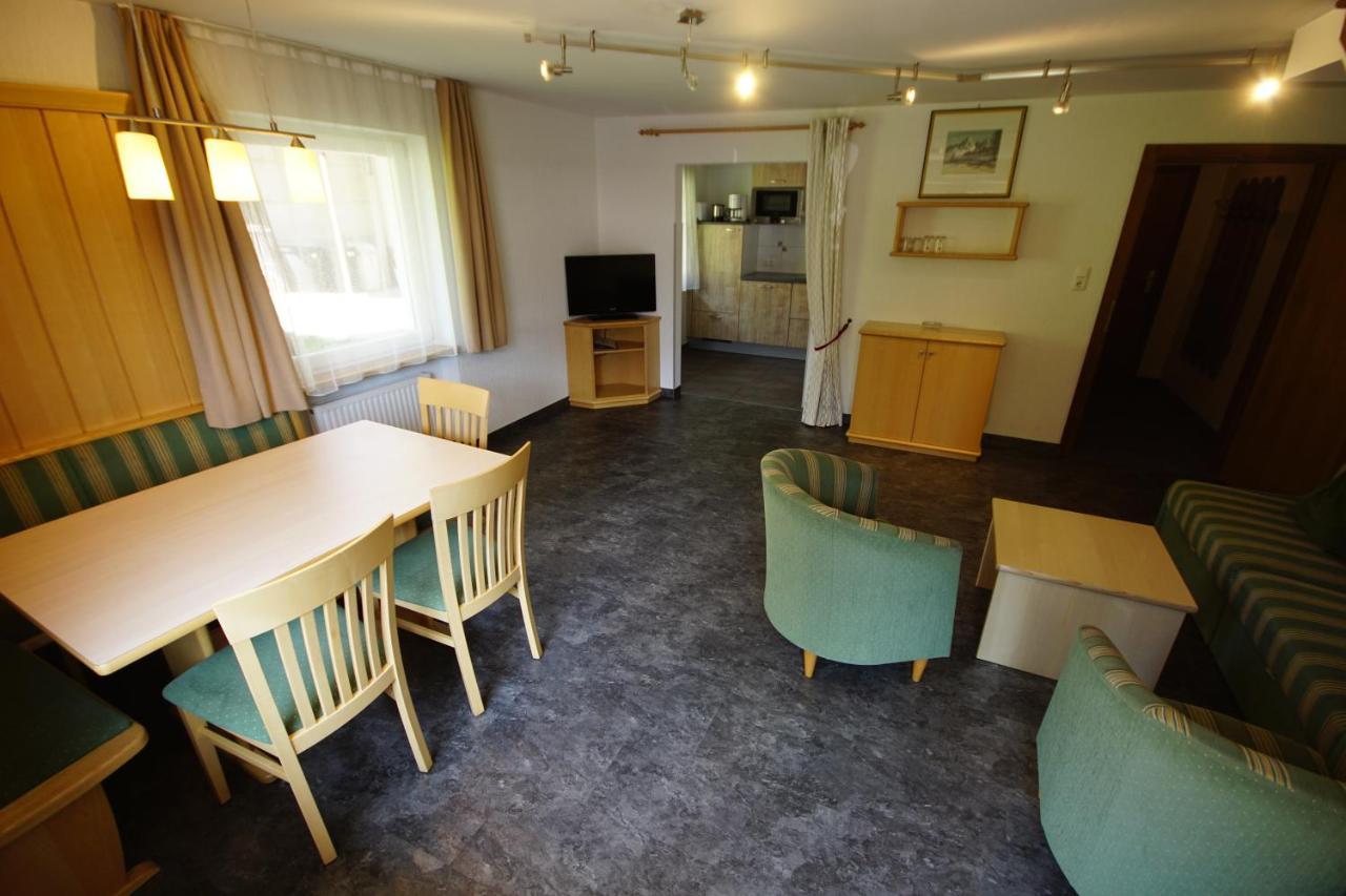 Ferienhaus Mott Lermoos Bagian luar foto