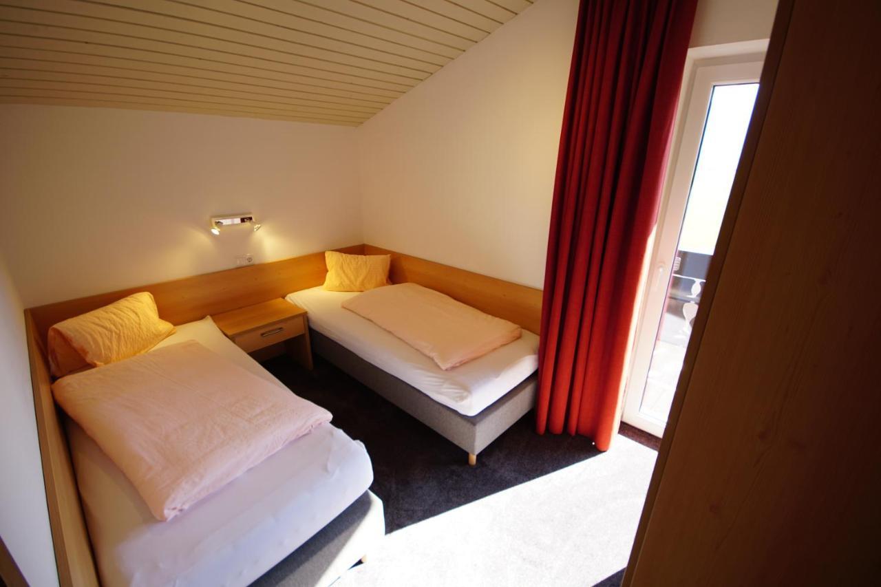 Ferienhaus Mott Lermoos Bagian luar foto